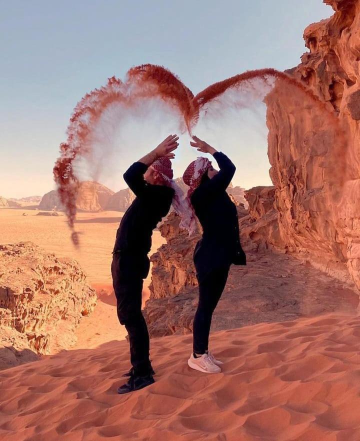 Moon City With Jeep Trips Wadi Rum Ngoại thất bức ảnh