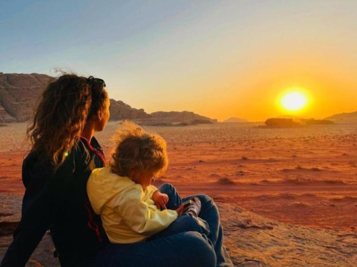 Moon City With Jeep Trips Wadi Rum Phòng bức ảnh