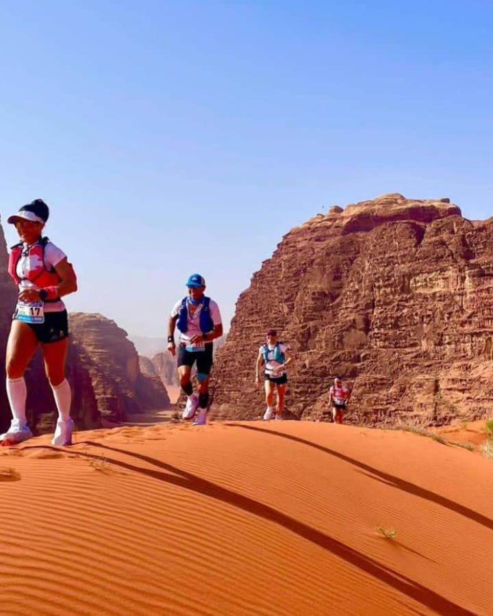 Moon City With Jeep Trips Wadi Rum Ngoại thất bức ảnh
