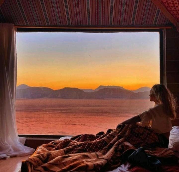 Moon City With Jeep Trips Wadi Rum Ngoại thất bức ảnh