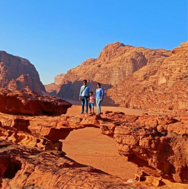 Moon City With Jeep Trips Wadi Rum Ngoại thất bức ảnh